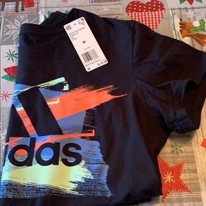 Brand new T-shirt ! Just took off tag!